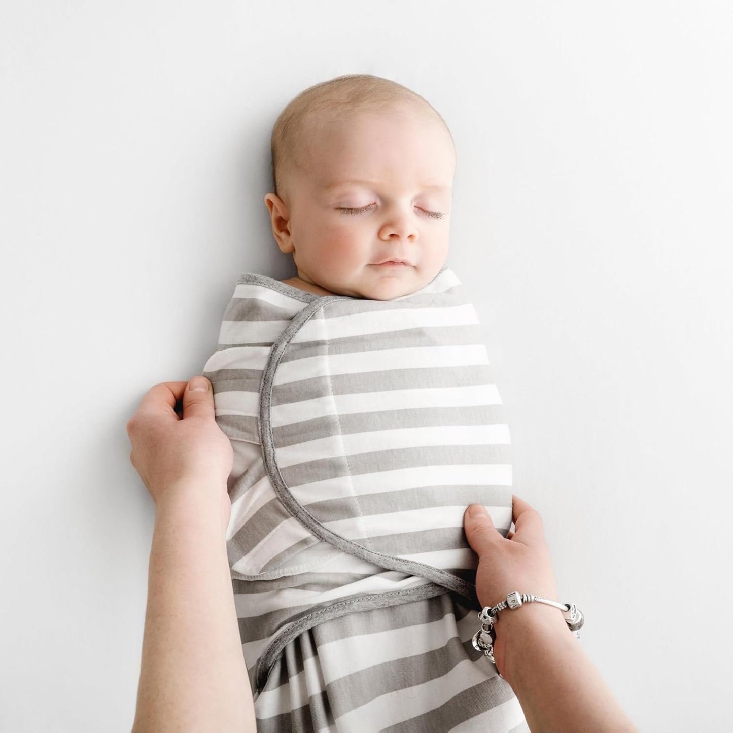 Little Seeds Swaddle Blanket 0-3 Months, 3-Pack Organic Cotton Baby Swaddles - Swaddles for Newborns Infant Boys & Girls, Soft & Snug Hip-Healthy Swaddling Blankets
