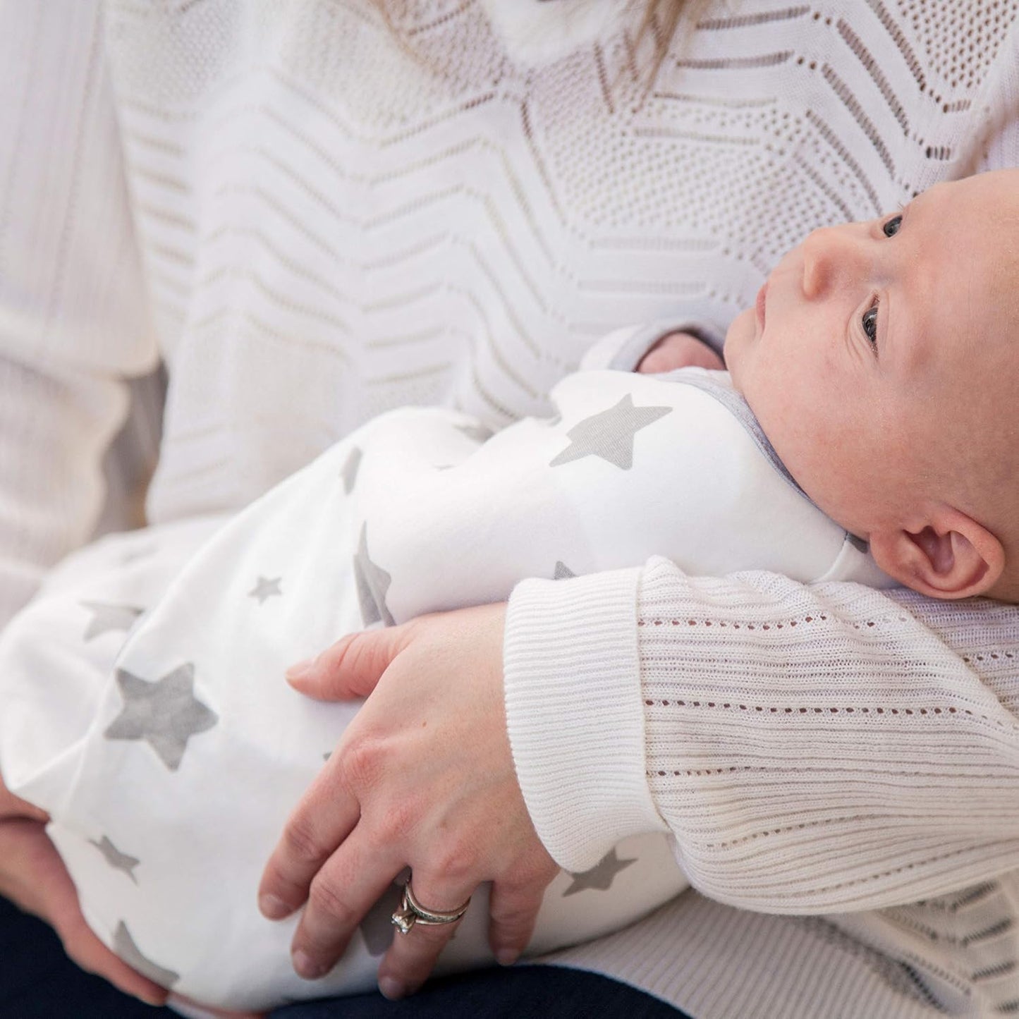 Little Seeds Swaddle Blanket 0-3 Months, 3-Pack Organic Cotton Baby Swaddles - Swaddles for Newborns Infant Boys & Girls, Soft & Snug Hip-Healthy Swaddling Blankets