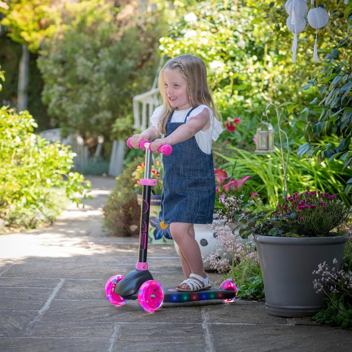 EVO Eclipse Light-Up 3-Wheeled Kids Push Scooter | Adjustable Handle Height For Boys & Girls Aged 3-12